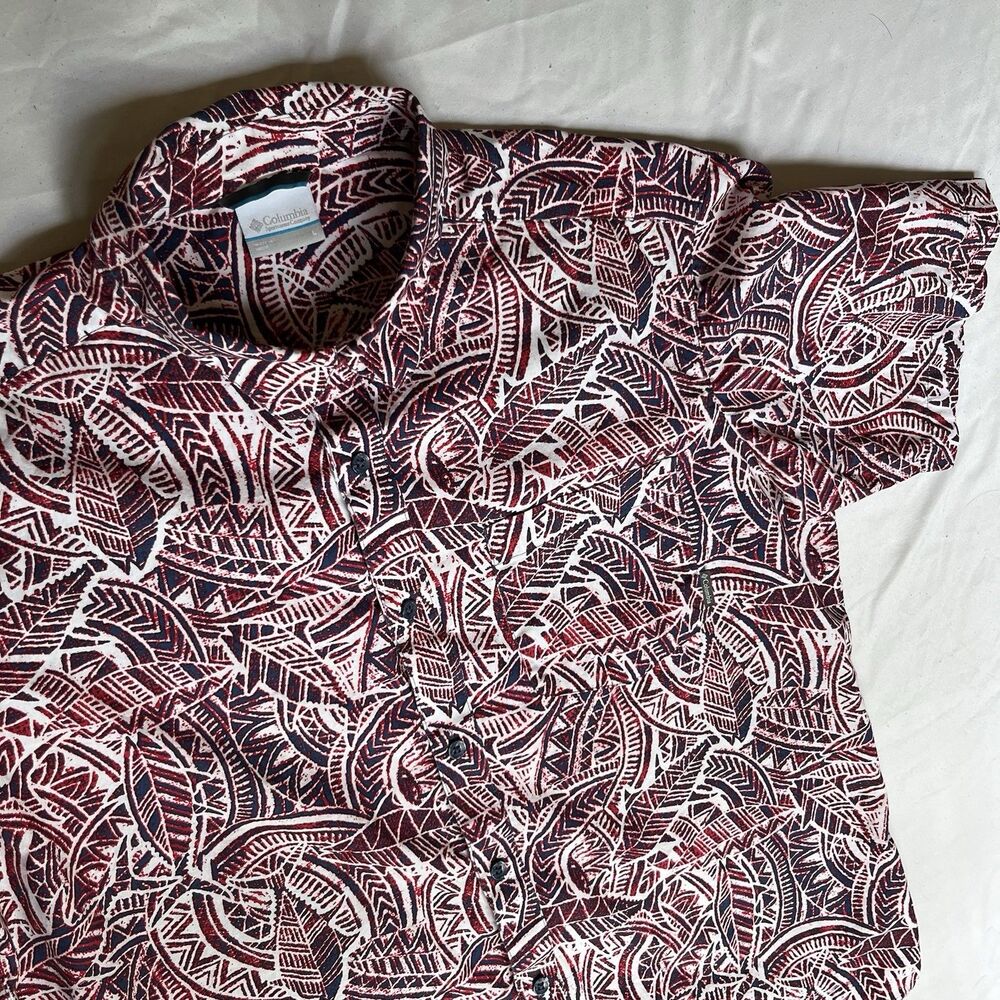 Columbia Men's L Tropical Hawaiian Short Sleeve Button Up Shirt Red Blue